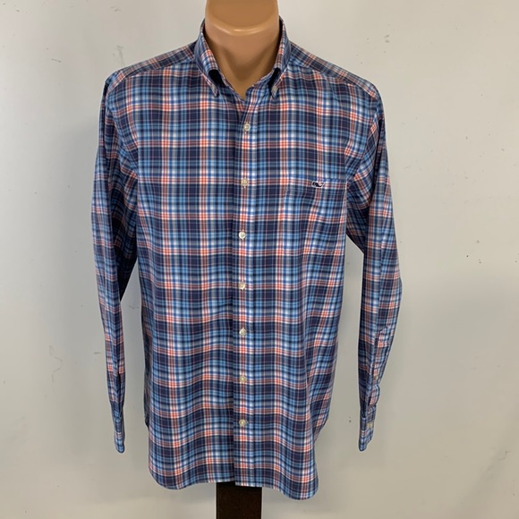 Vineyard Vines Other - Vineyard Vines long sleeve button down collar shirt.  M